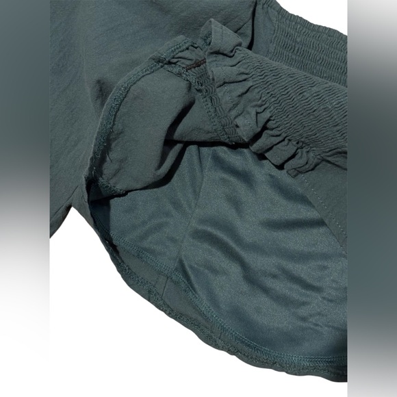 Green Cotton Cropped Top - Picture 7 of 7